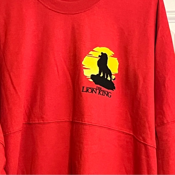 Disneyland Lion King Spirit Jersey Red Gold & Black Adult 2XL NWT 2023 - Picture 6 of 11